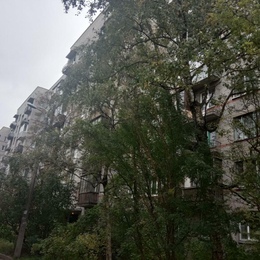 Apartment On Narodnogo Opolchenya 131 Sankt Petersburg Exterior foto